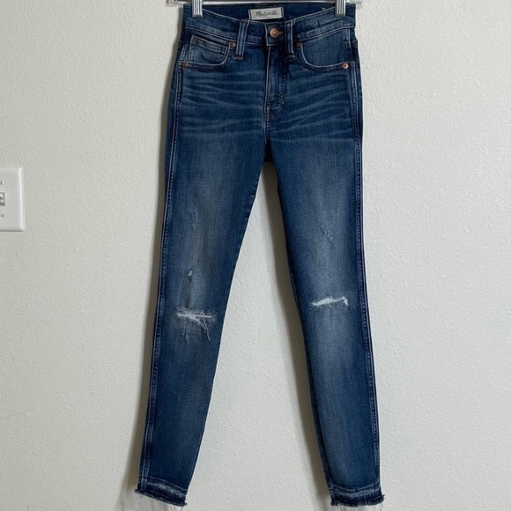 Madewell 9" High-Rise‎ Skinny Jeans in York Wash Rip and Repair Edition S…